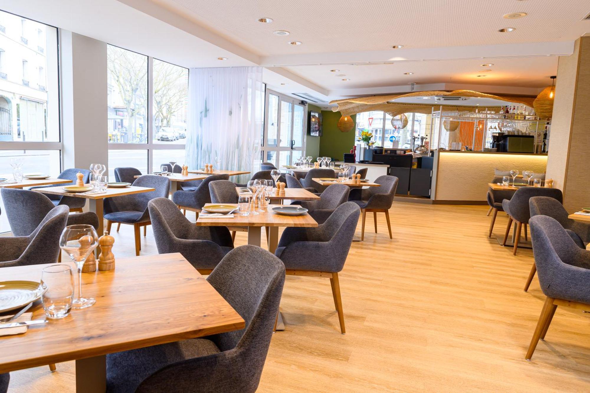 Отель Ibis Styles Tours Centre Экстерьер фото