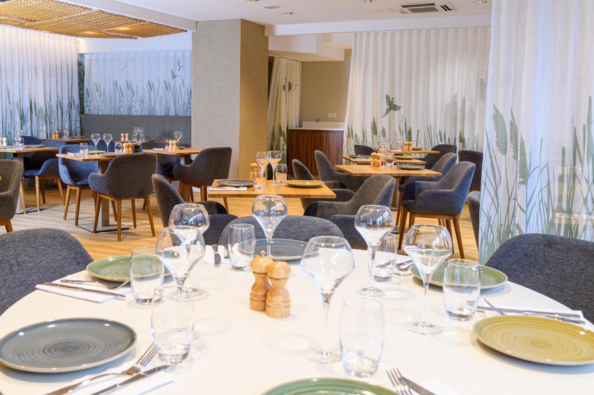 Отель Ibis Styles Tours Centre Экстерьер фото