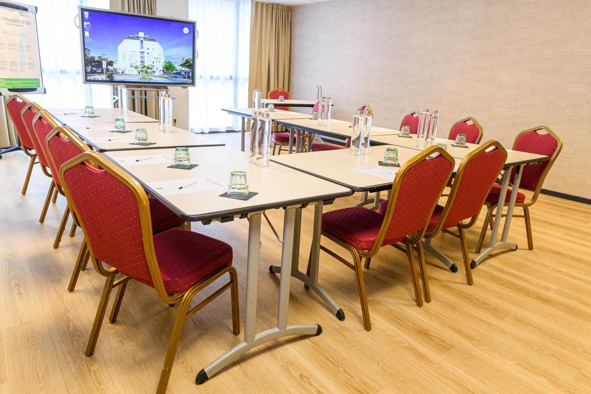 Отель Ibis Styles Tours Centre Экстерьер фото