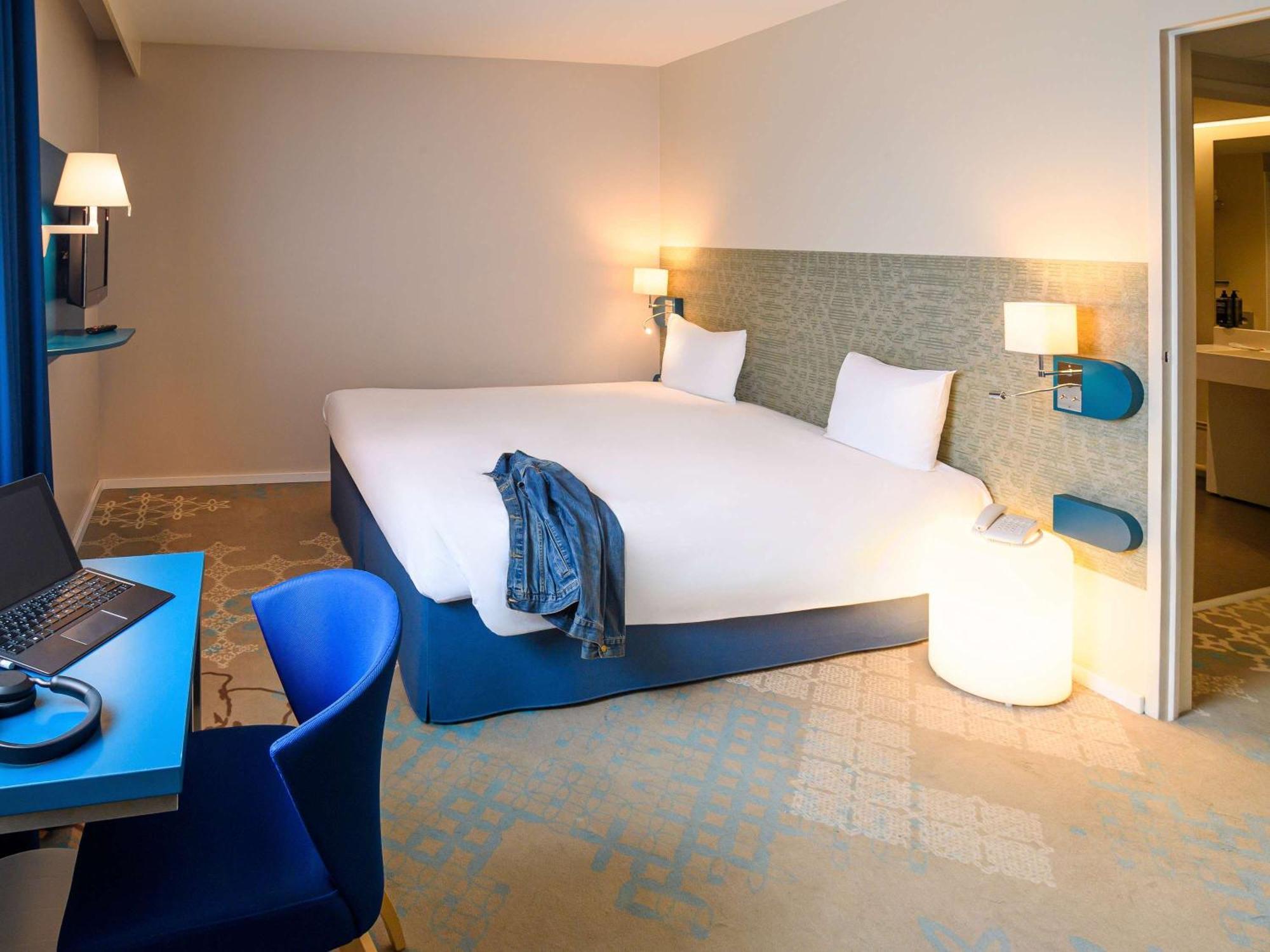 Отель Ibis Styles Tours Centre Экстерьер фото