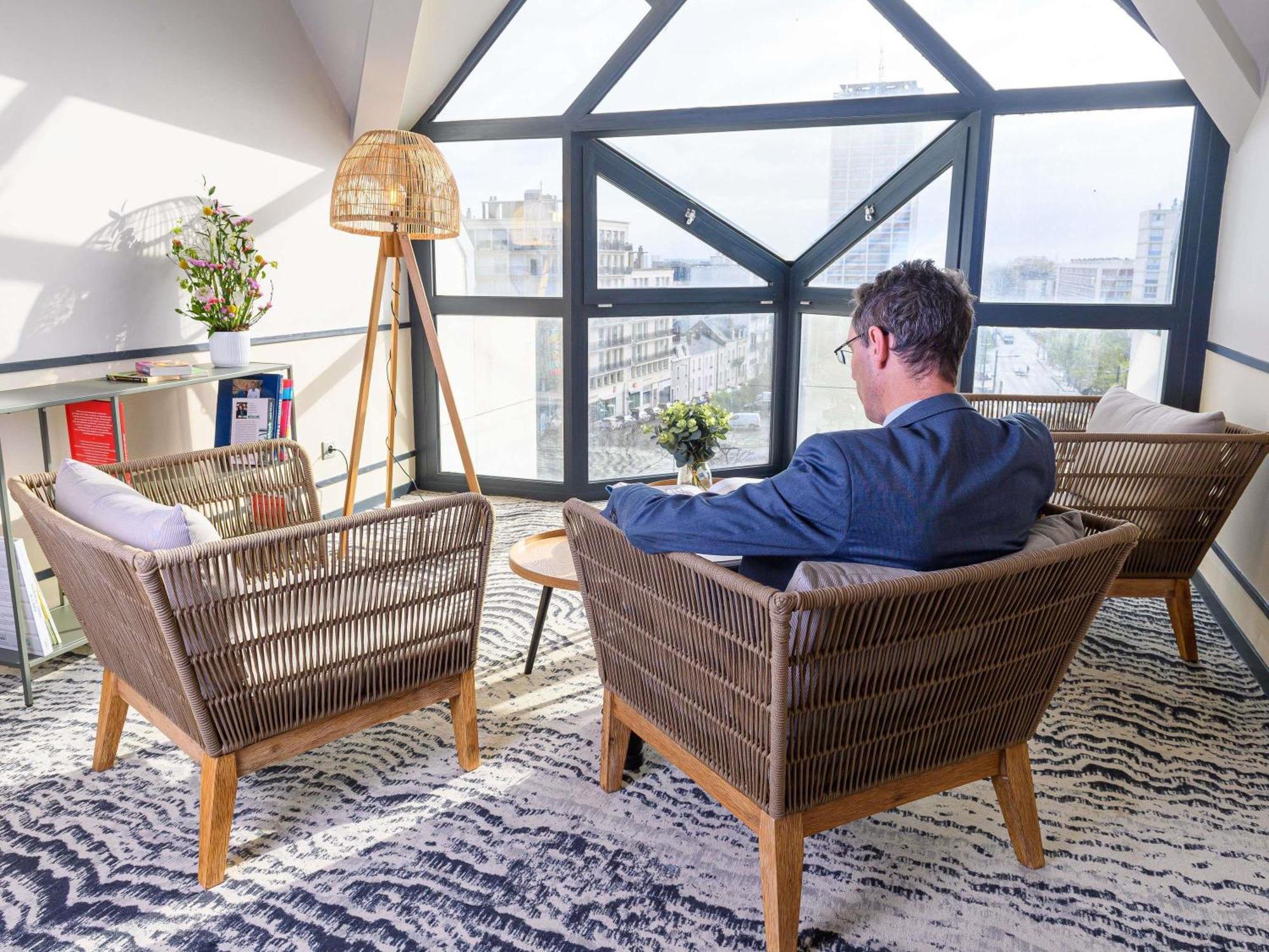 Отель Ibis Styles Tours Centre Экстерьер фото